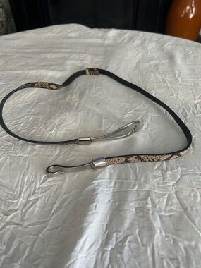 Women’s Thin Snake-Print Belt with Silver Hardware - Taupe